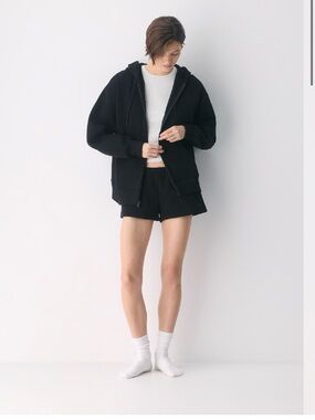TNA Black Sweatfleece Zip Hoodie - Cozy Boyfriend Fit